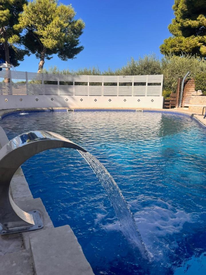 איספיקה Villa Aurea מראה חיצוני תמונה