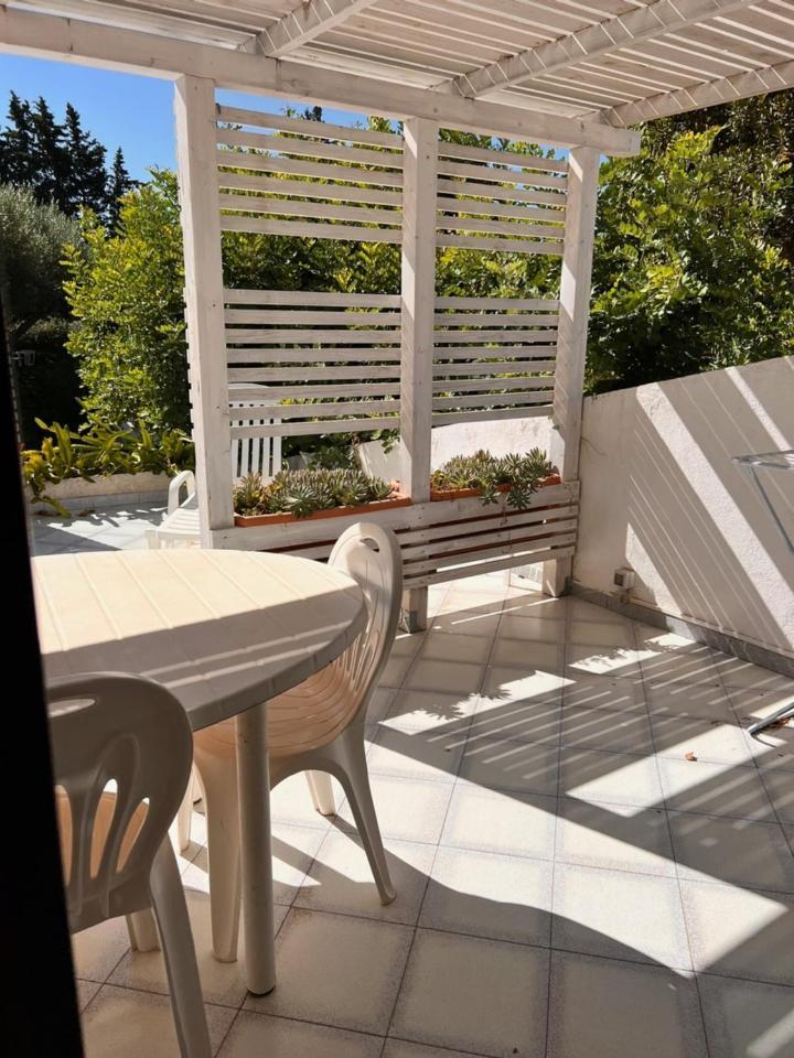 איספיקה Villa Aurea מראה חיצוני תמונה