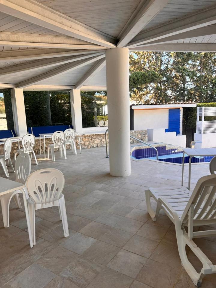 איספיקה Villa Aurea מראה חיצוני תמונה