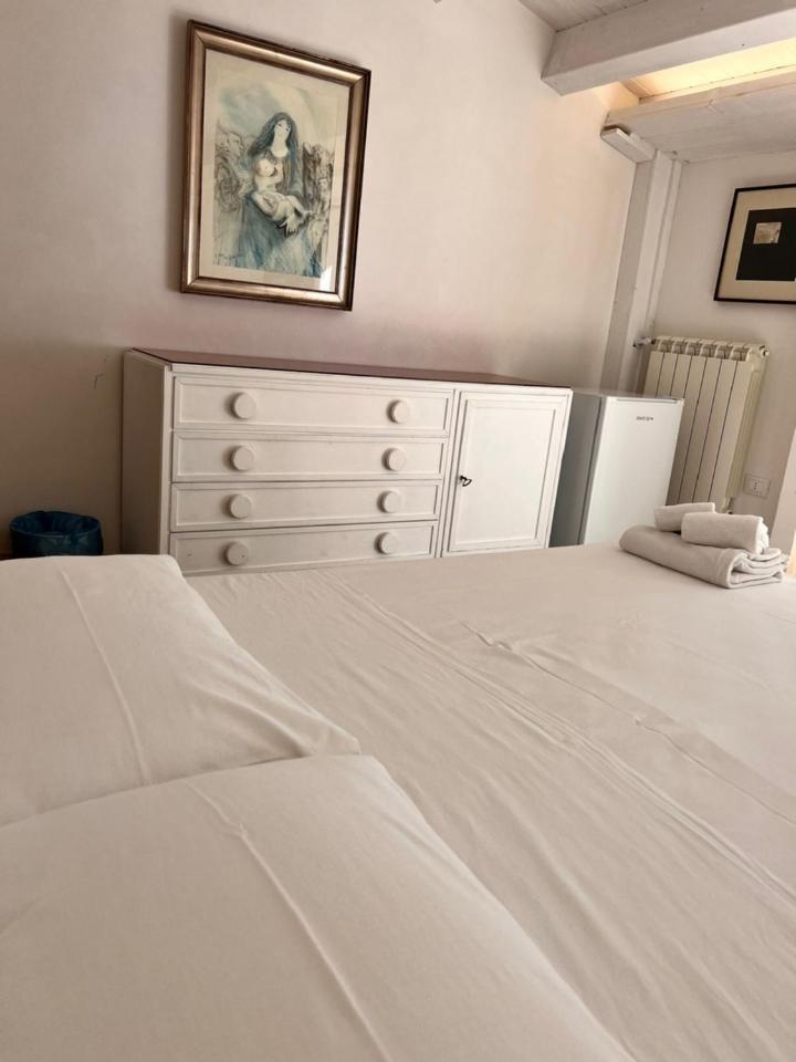 איספיקה Villa Aurea מראה חיצוני תמונה